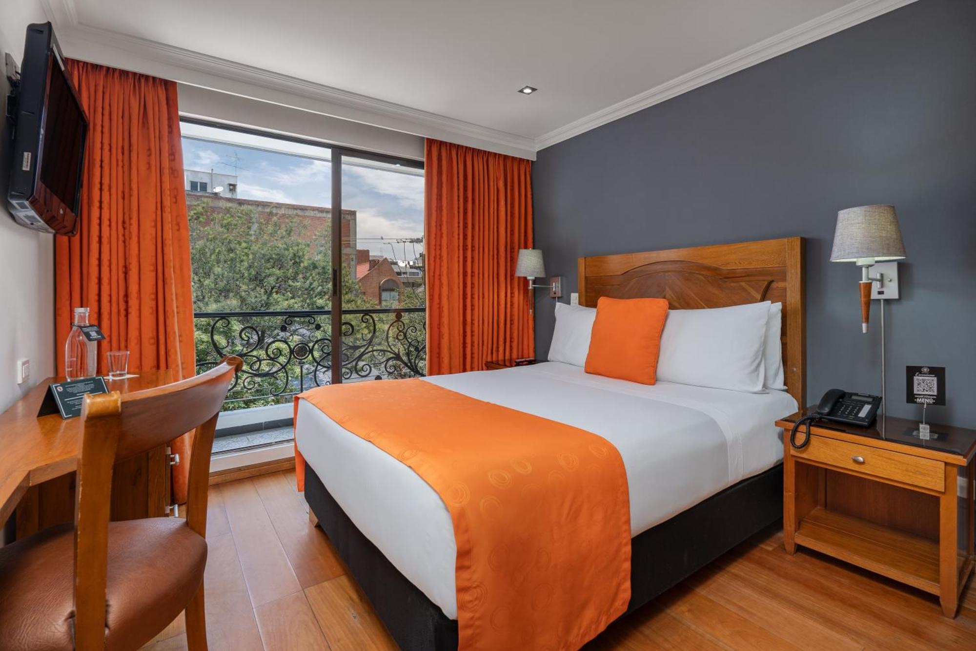 Hotel Egina Богота Экстерьер фото