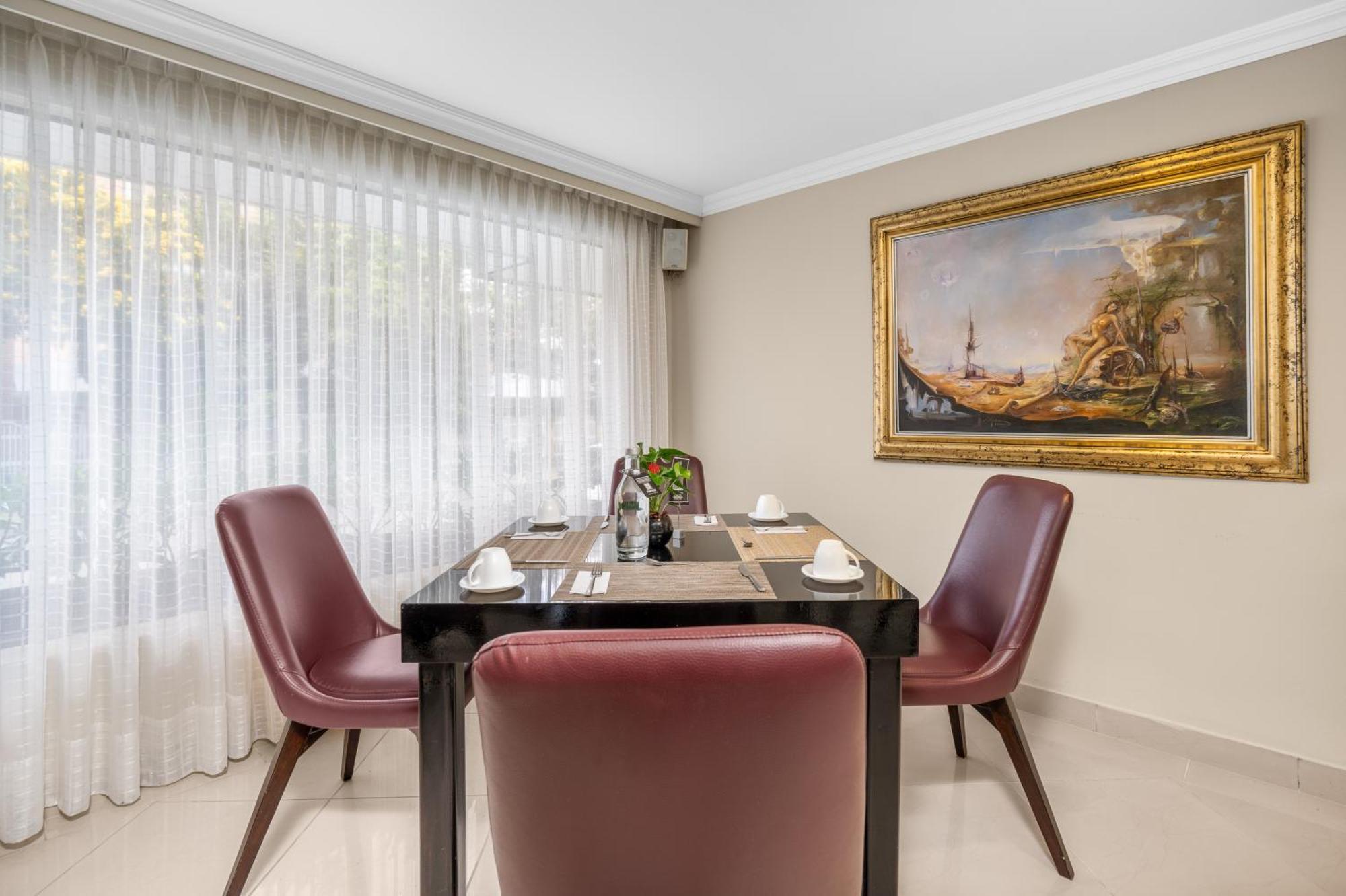 Hotel Egina Богота Экстерьер фото