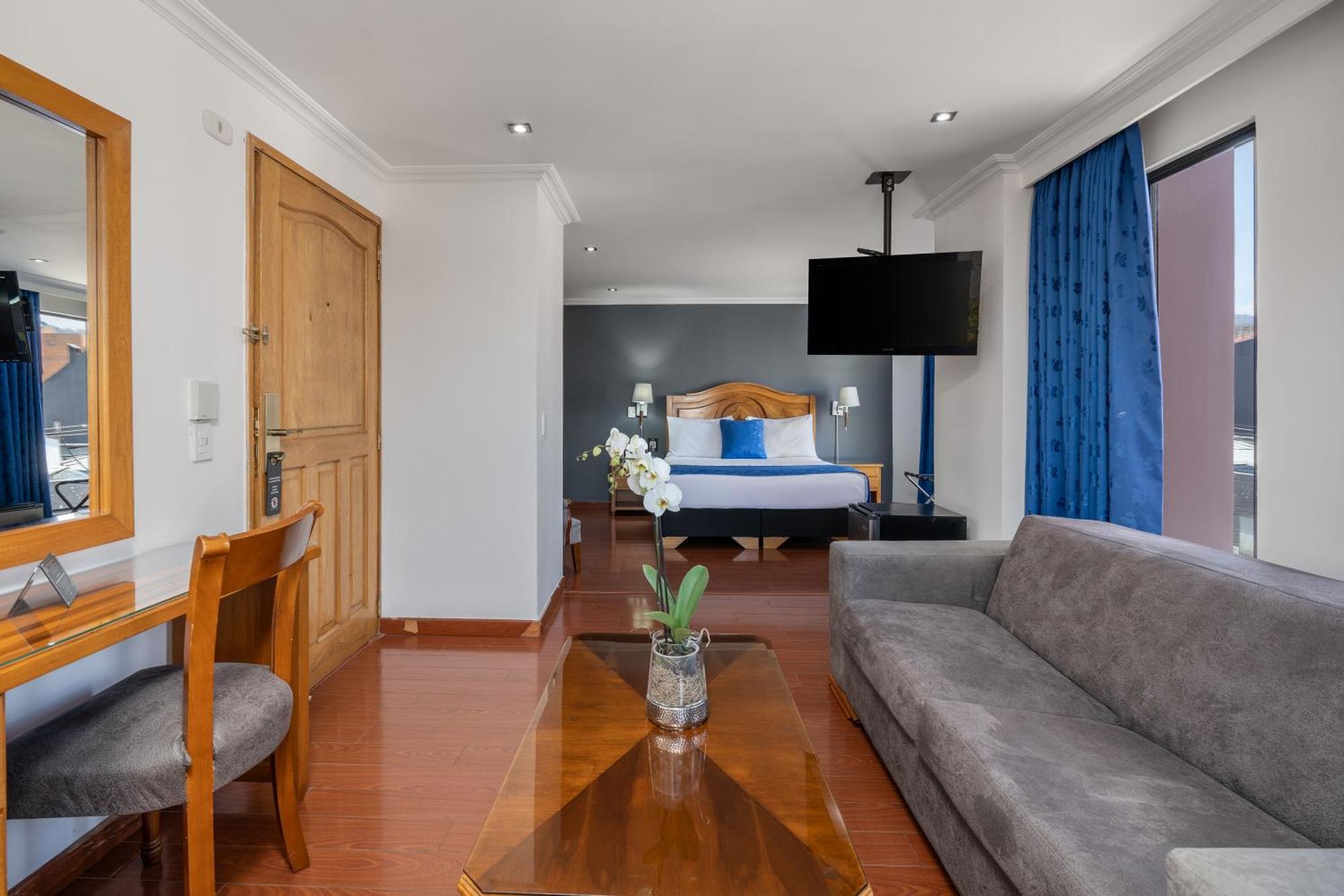 Hotel Egina Богота Экстерьер фото