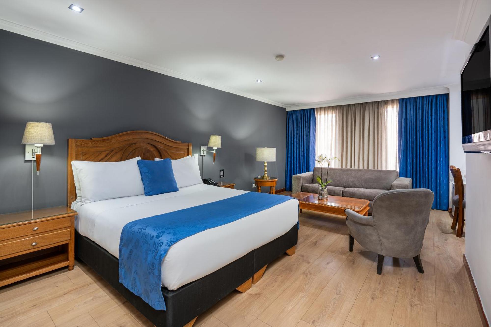 Hotel Egina Богота Экстерьер фото